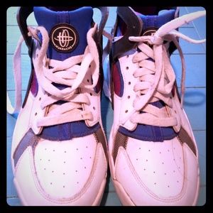 Nike huarache sneakers